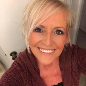 Meet your Posher, Donna